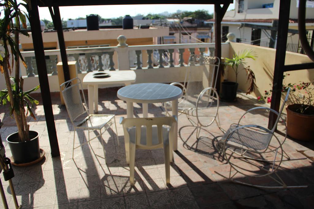 Hostal Condo-Parque Santo Domingo Buitenkant foto
